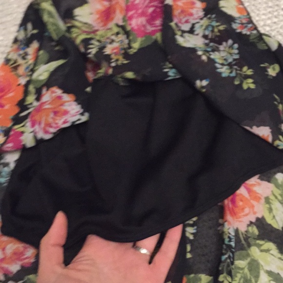 Crop tank top - Picture 3 of 4